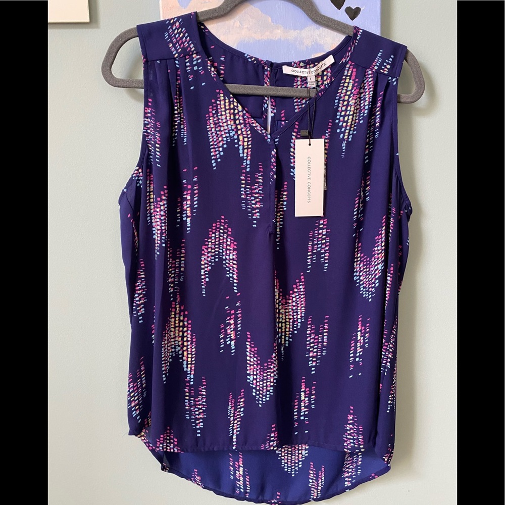 Collective Concepts Pamela V-Neck Top